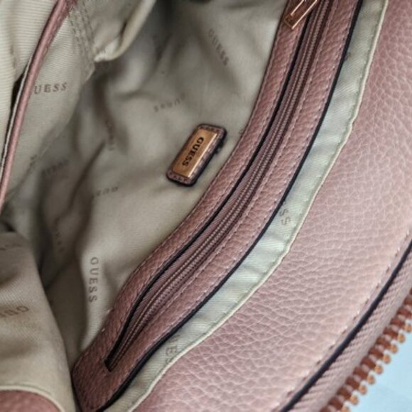 GUESS 1981 Cream Crossbody Bag - Picture 5 of 7